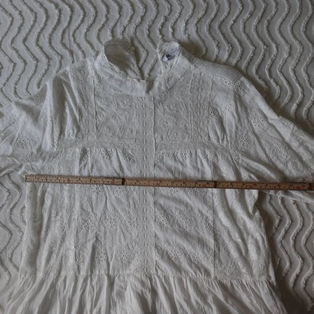 ZARA Broderie Anglaise and Lace XS White Top Embroidered 100% Cotton blouse - Picture 9 of 15